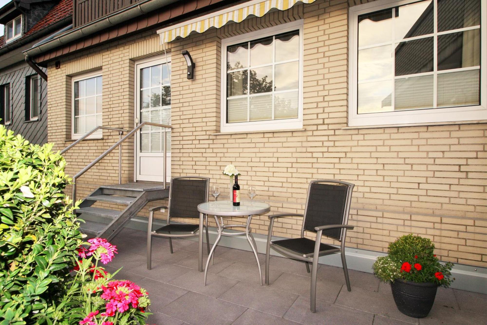 Dornbusch Mit Meerblick, Inklusive Parkplatz, Mitten Im Zentrum